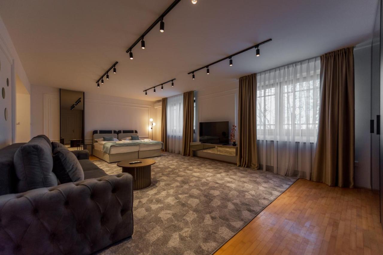 Elegance Apartment *